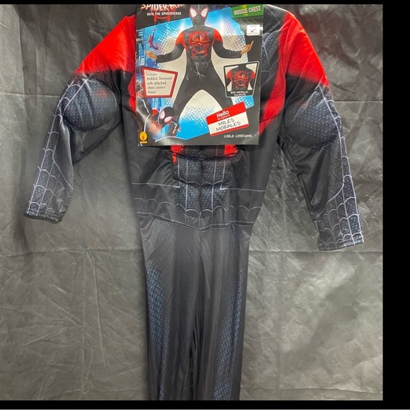 Spider-man Halloween costume - Picture 8 of 10